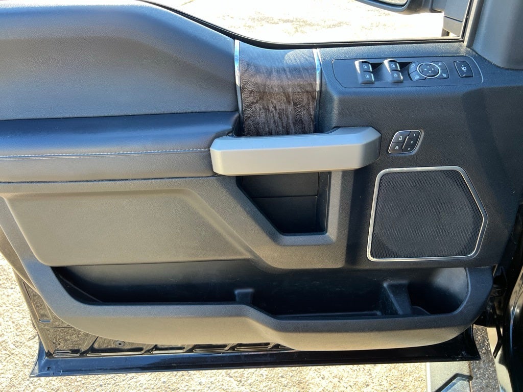 2017 Ford F-250SD Lariat