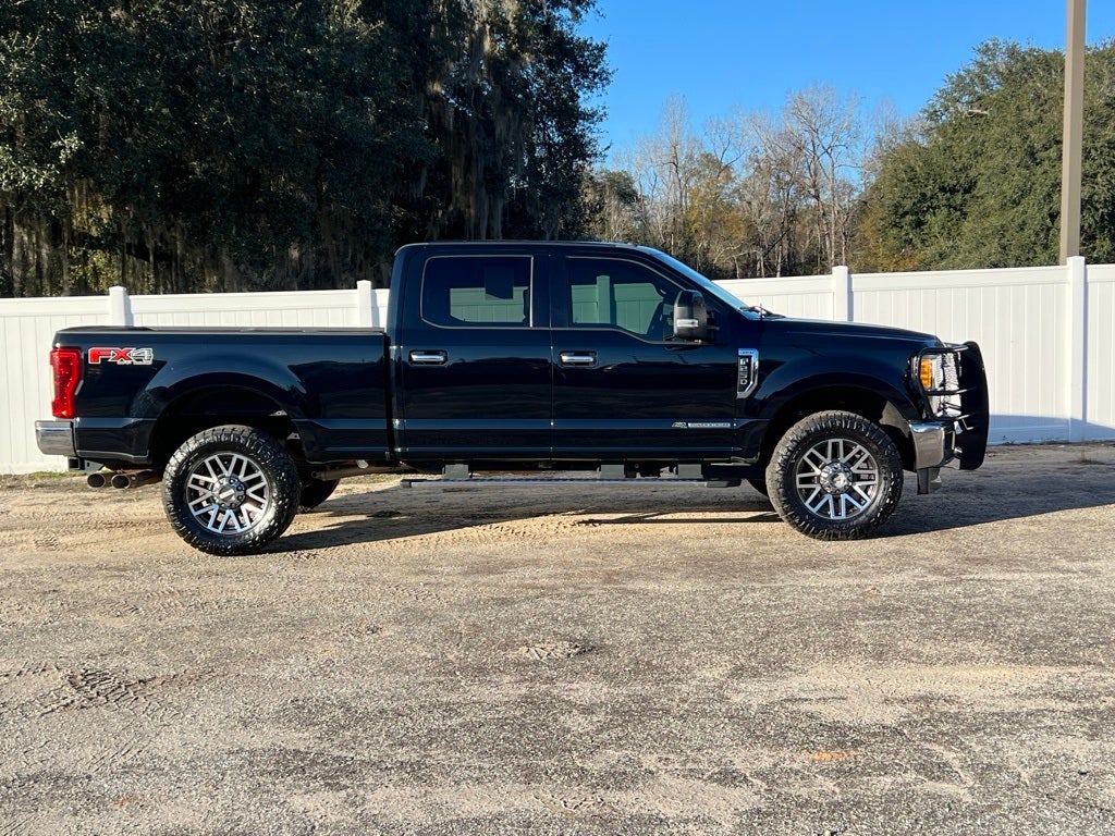 2017 Ford F-250SD Lariat