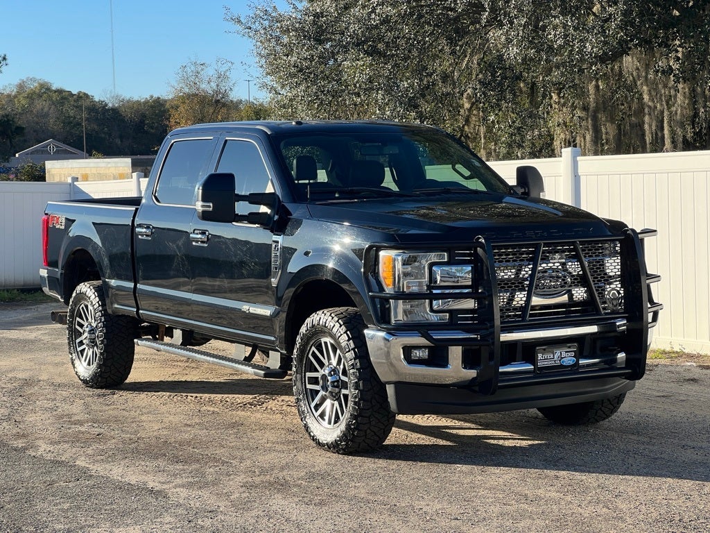 2017 Ford F-250SD Lariat