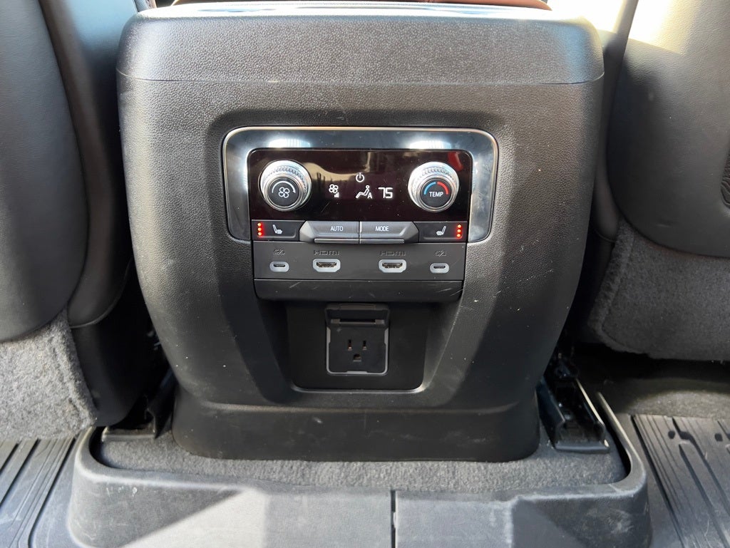 2024 GMC Yukon XL 4WD Denali Ultimate