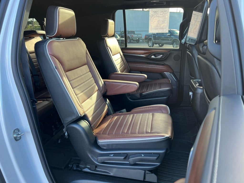 2024 GMC Yukon XL 4WD Denali Ultimate