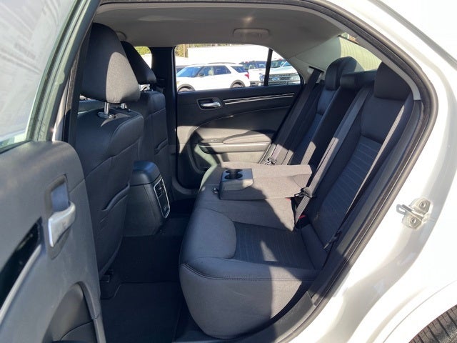 2023 Chrysler 300 Touring