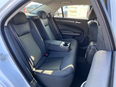 2023 Chrysler 300 Touring