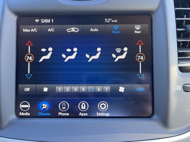 2023 Chrysler 300 Touring