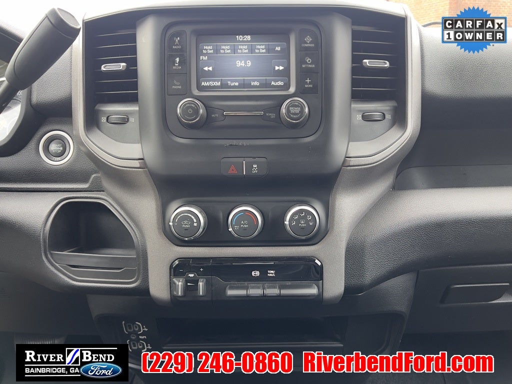 2019 RAM 2500 Tradesman Crew Cab 4x4 8' Box