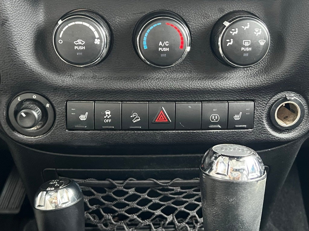 2018 Jeep Wrangler JK Unlimited Altitude