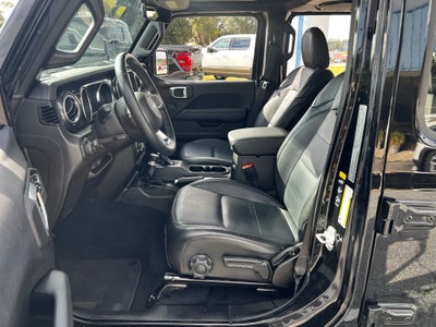 2022 Jeep Wrangler Unlimited Sahara Altitude