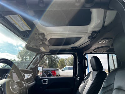 2022 Jeep Wrangler Unlimited Sahara Altitude