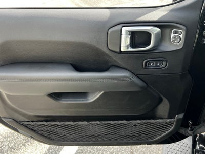 2022 Jeep Wrangler Unlimited Sahara Altitude