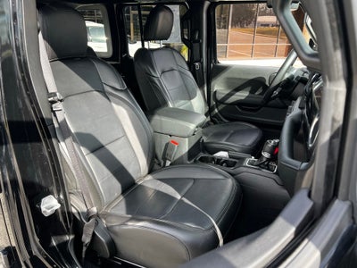 2022 Jeep Wrangler Unlimited Sahara Altitude