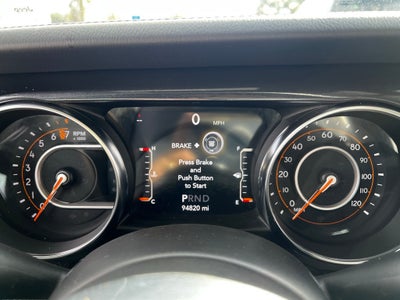 2022 Jeep Wrangler Unlimited Sahara Altitude