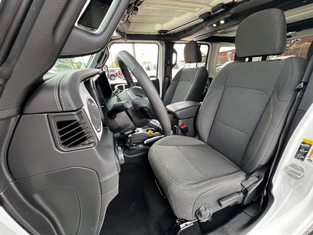 2025 Jeep Wrangler Sahara