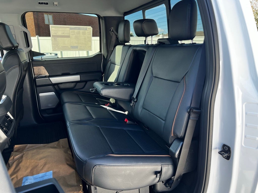 2026 Ford F-350SD Lariat DRW