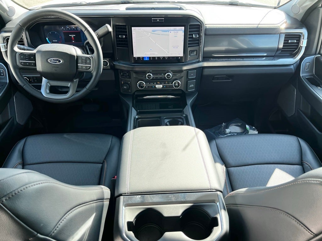 2026 Ford F-350SD Lariat DRW