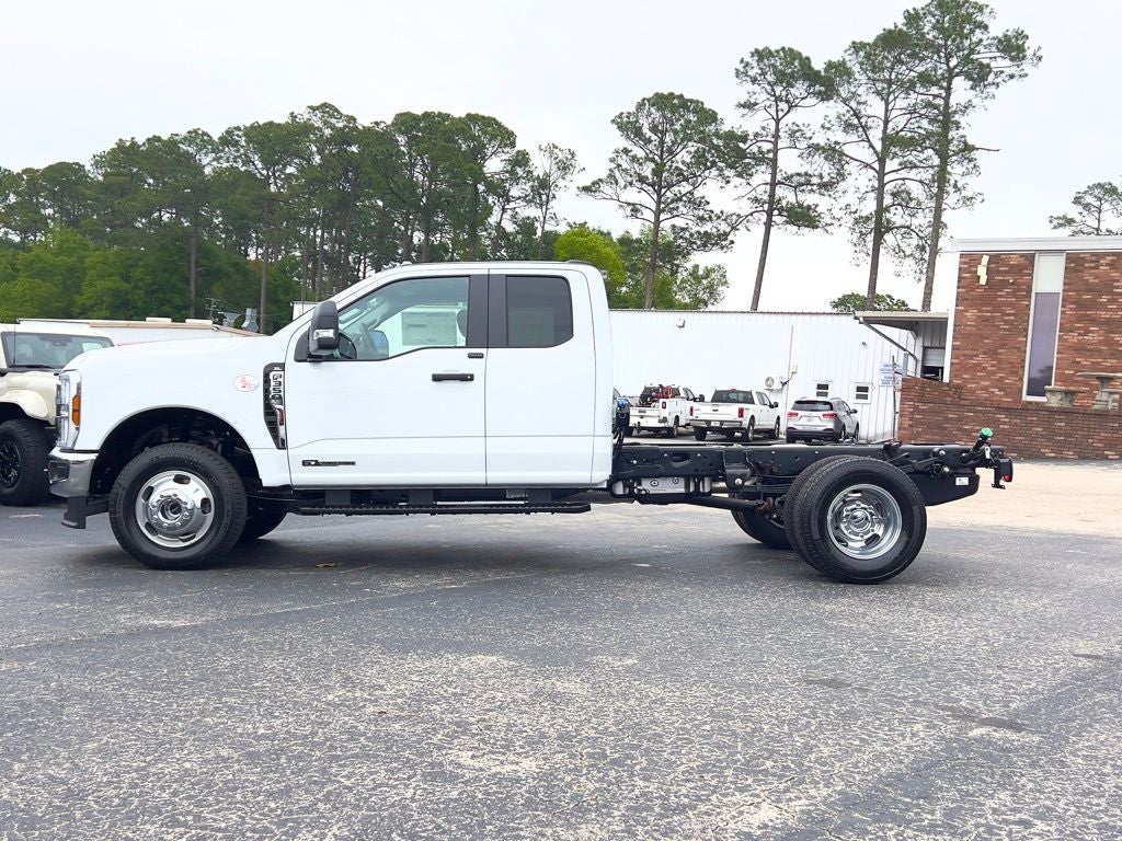 2026 Ford F-350SD XL DRW
