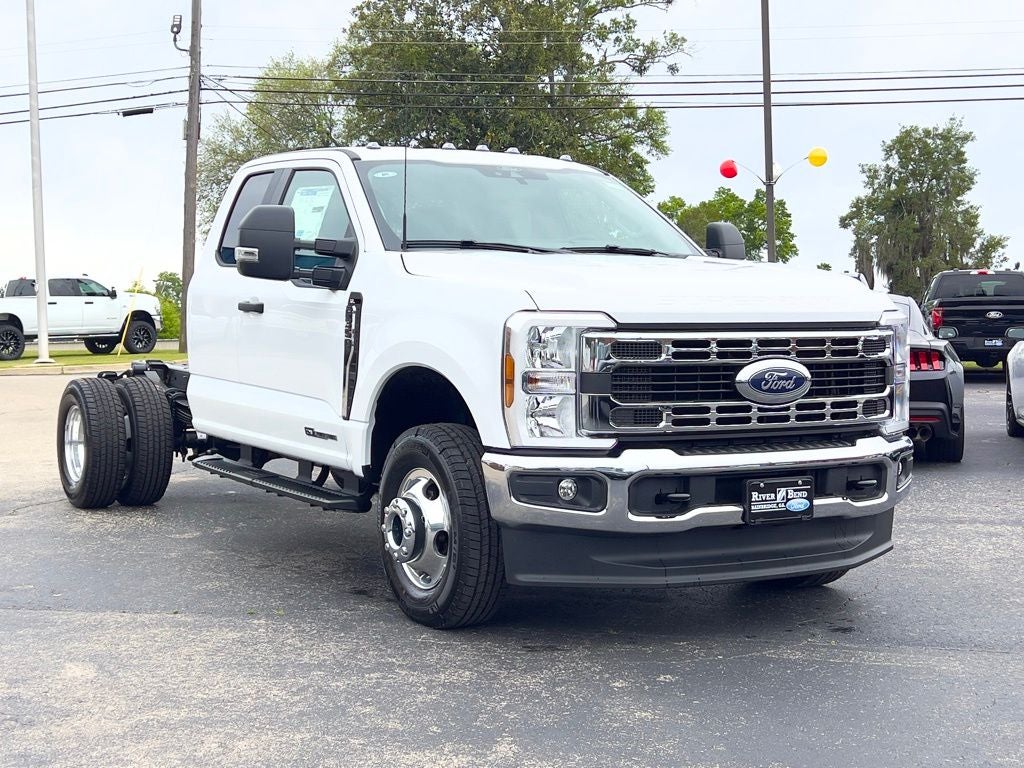 2026 Ford F-350SD XL DRW