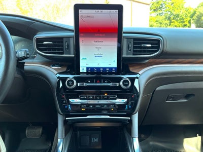 2022 Ford Explorer King Ranch