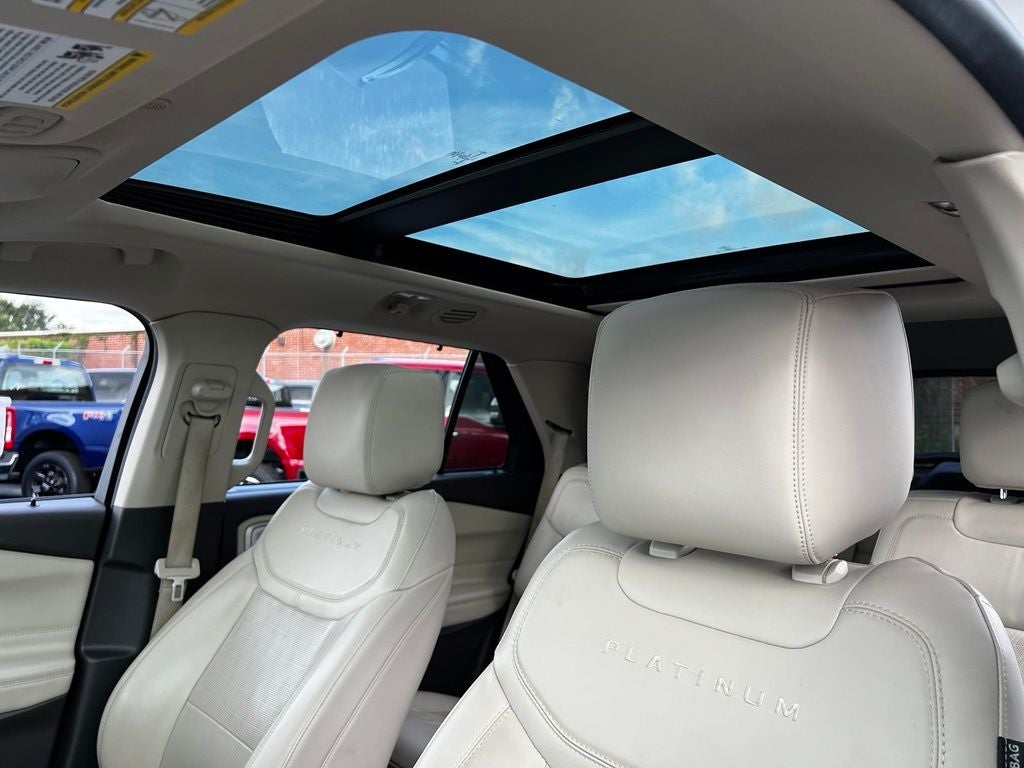 2022 Ford Explorer Platinum