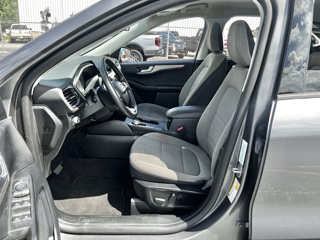 2021 Ford Escape Hybrid SE