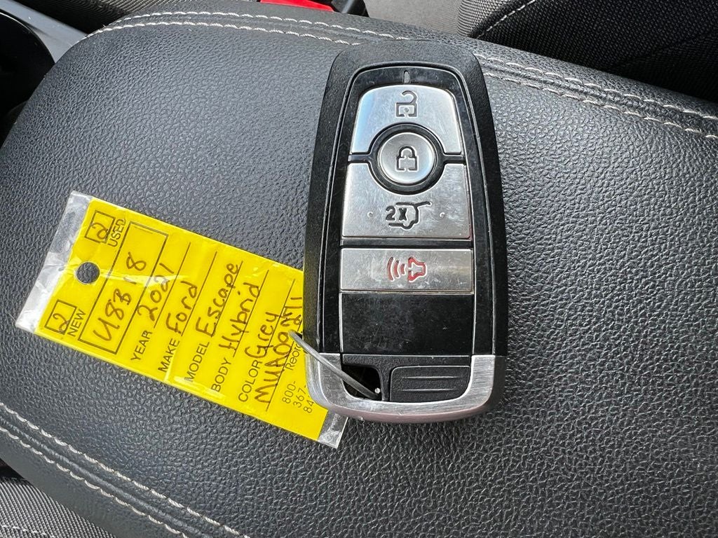 2021 Ford Escape Hybrid SE