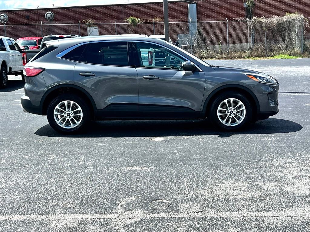 2021 Ford Escape Hybrid SE
