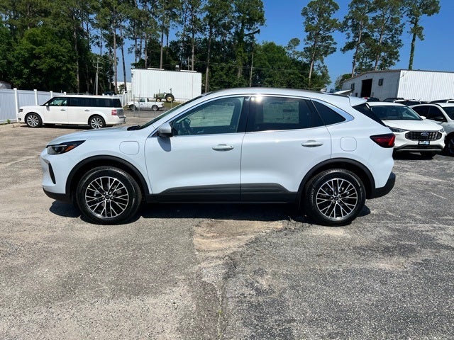 2025 Ford Escape Plug-In Hybrid Base