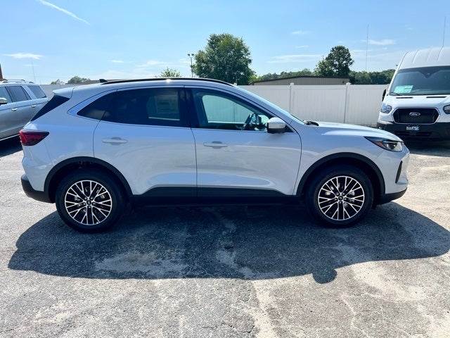 2025 Ford Escape Plug-In Hybrid Base