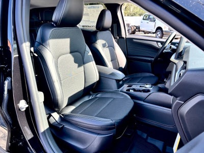 2025 Ford Escape Plug-In Hybrid Base