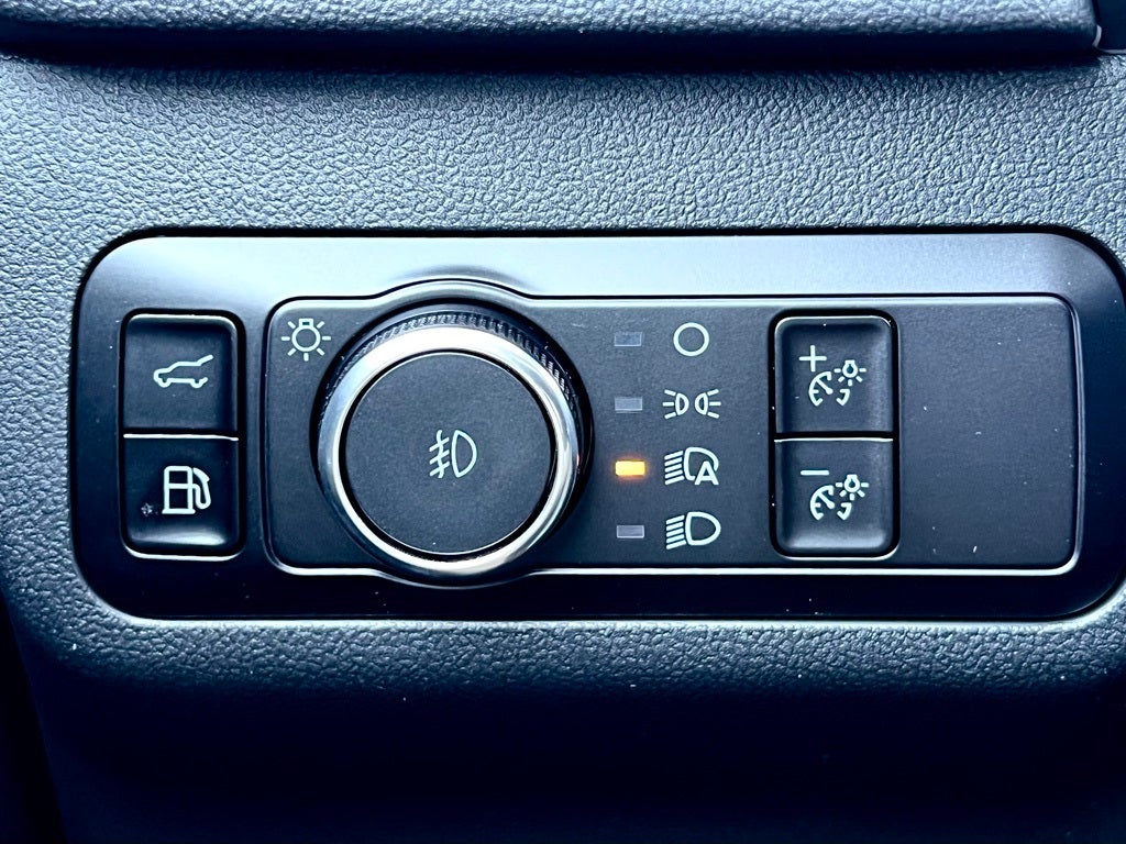 2025 Ford Escape Plug-In Hybrid Base