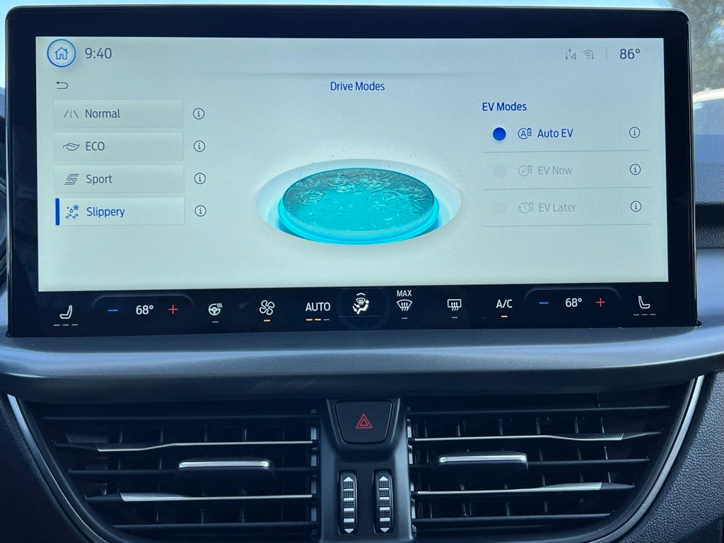 2025 Ford Escape Plug-In Hybrid Base