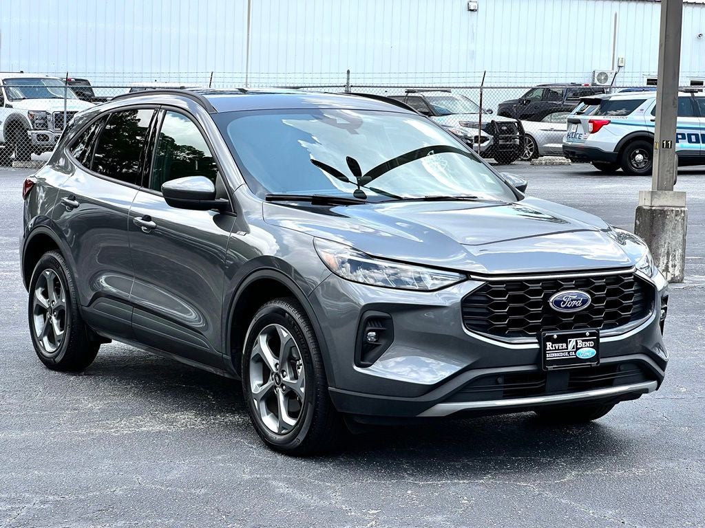 2025 Ford Escape ST-Line Select