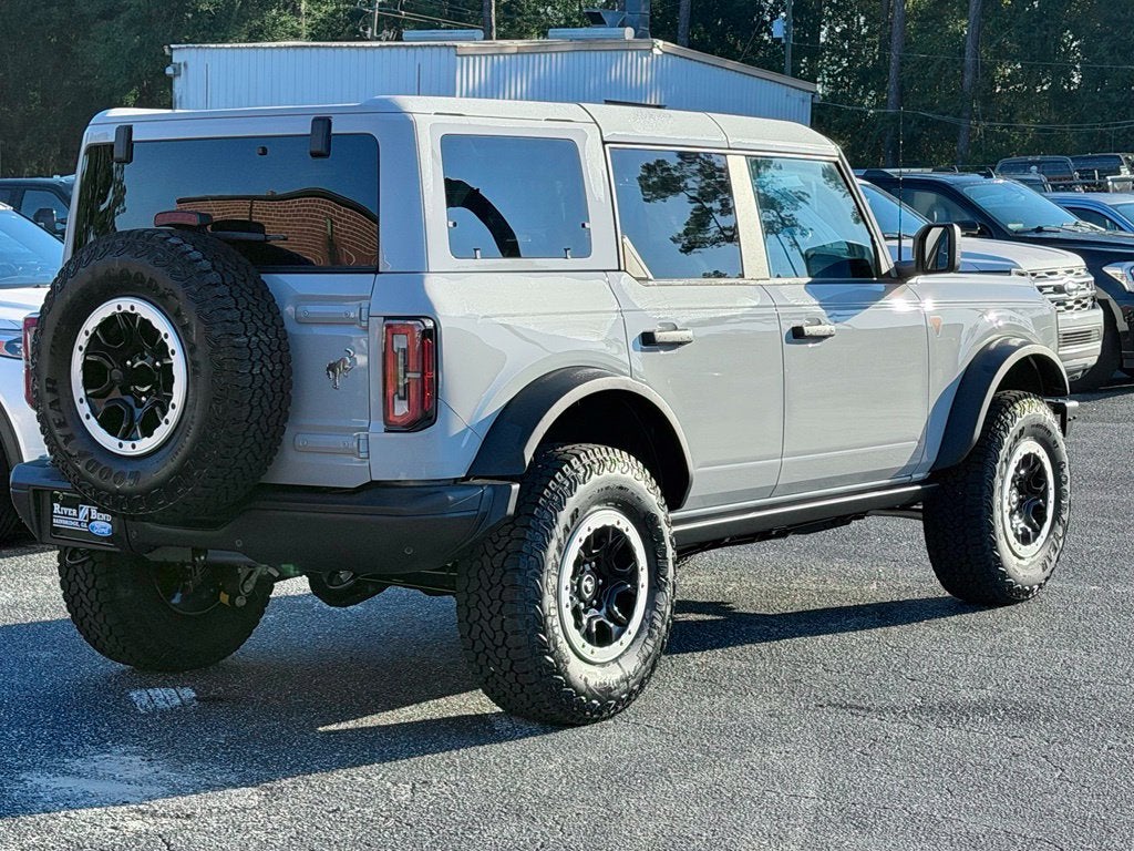 2026 Ford Bronco Badlands