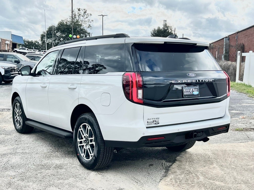 2026 Ford Expedition Active