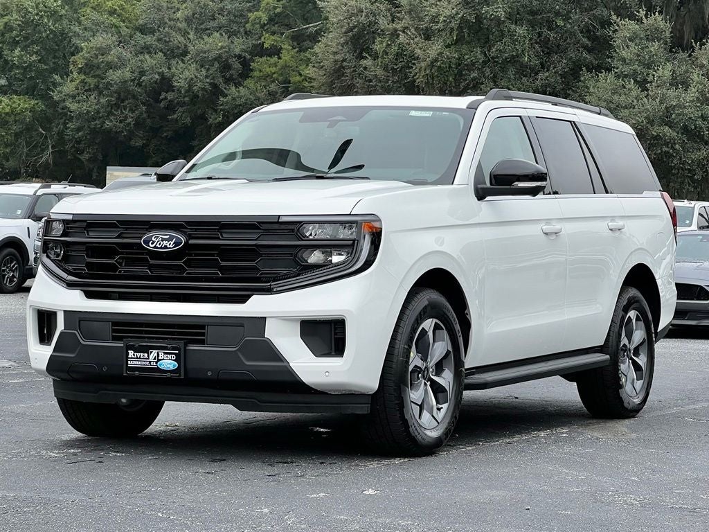 2027 Ford Expedition Active