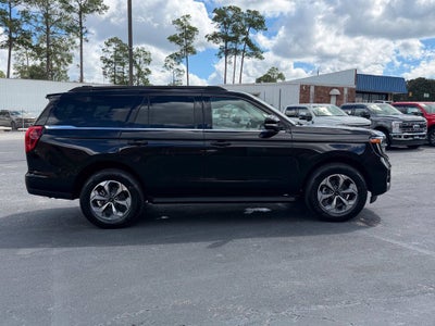 2027 Ford Expedition Active