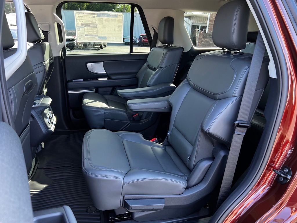 2027 Ford Expedition Active