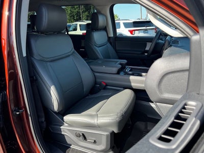 2027 Ford Expedition Active