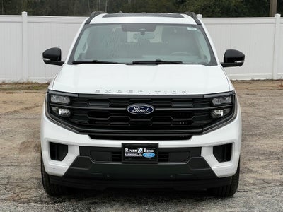2026 Ford Expedition Active