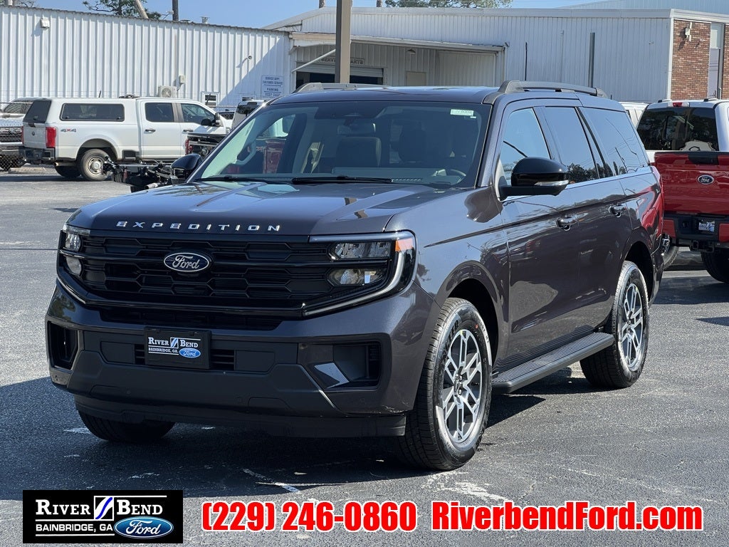 2026 Ford Expedition Active