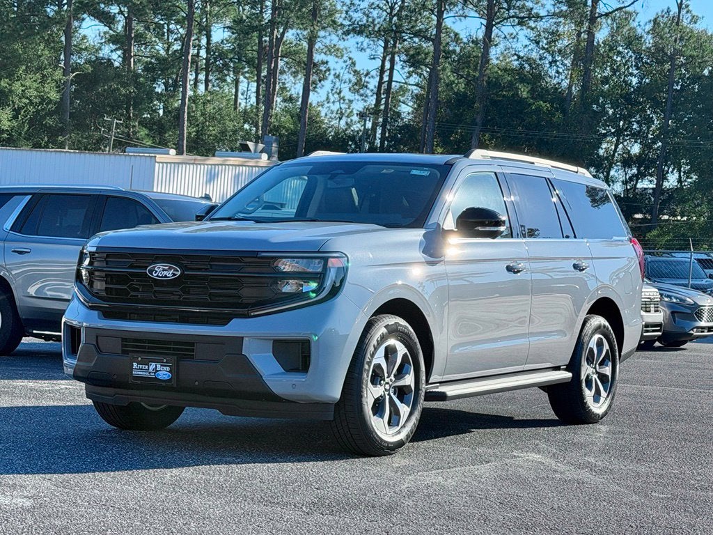 2027 Ford Expedition Active