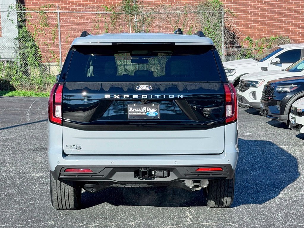 2027 Ford Expedition Active
