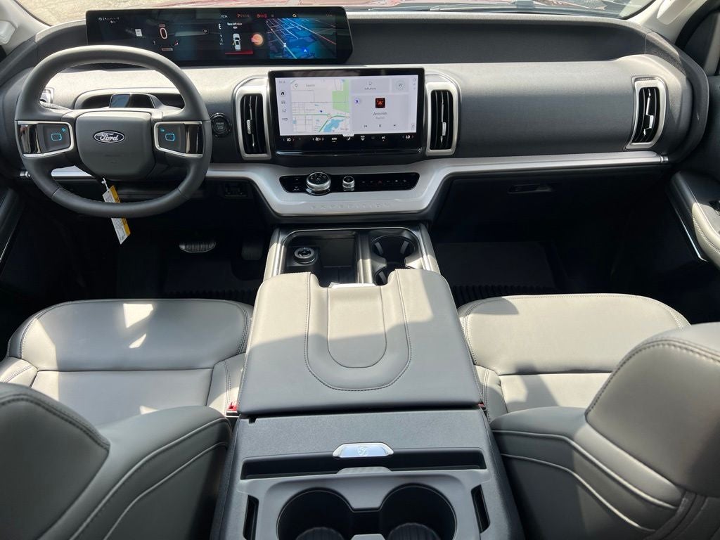 2027 Ford Expedition Active