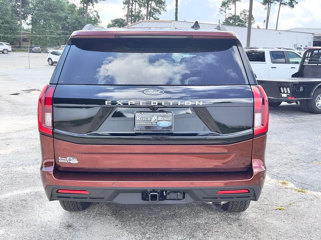 2027 Ford Expedition Active