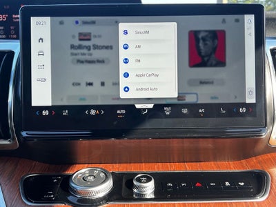 2027 Ford Expedition King Ranch