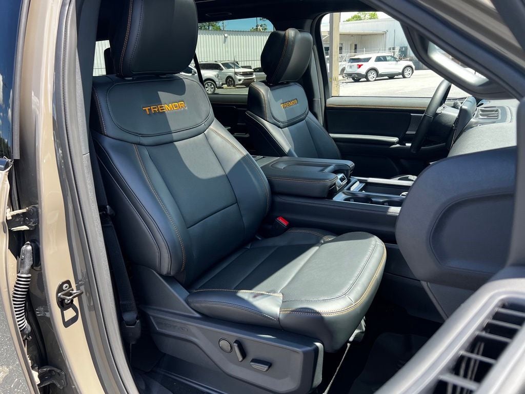 2027 Ford Expedition Tremor