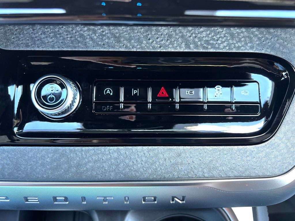 2027 Ford Expedition Tremor