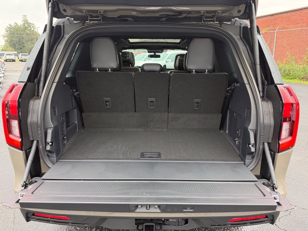 2027 Ford Expedition Tremor