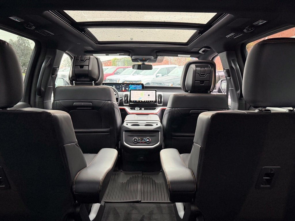 2027 Ford Expedition Tremor