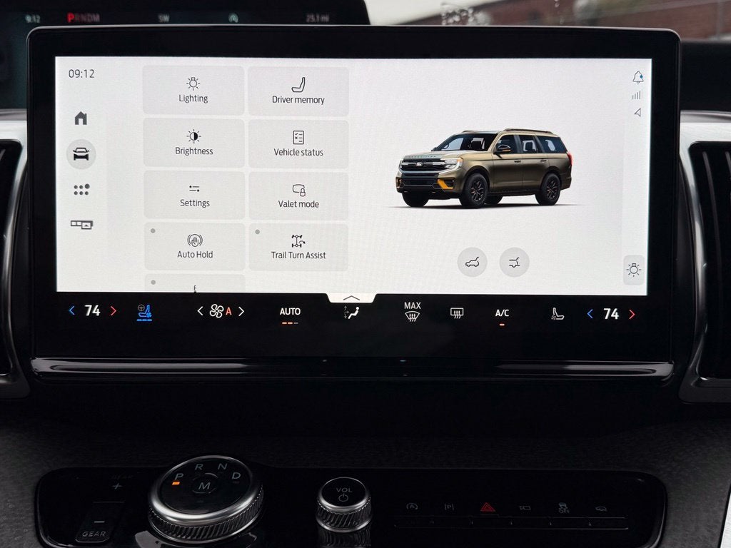 2027 Ford Expedition Tremor