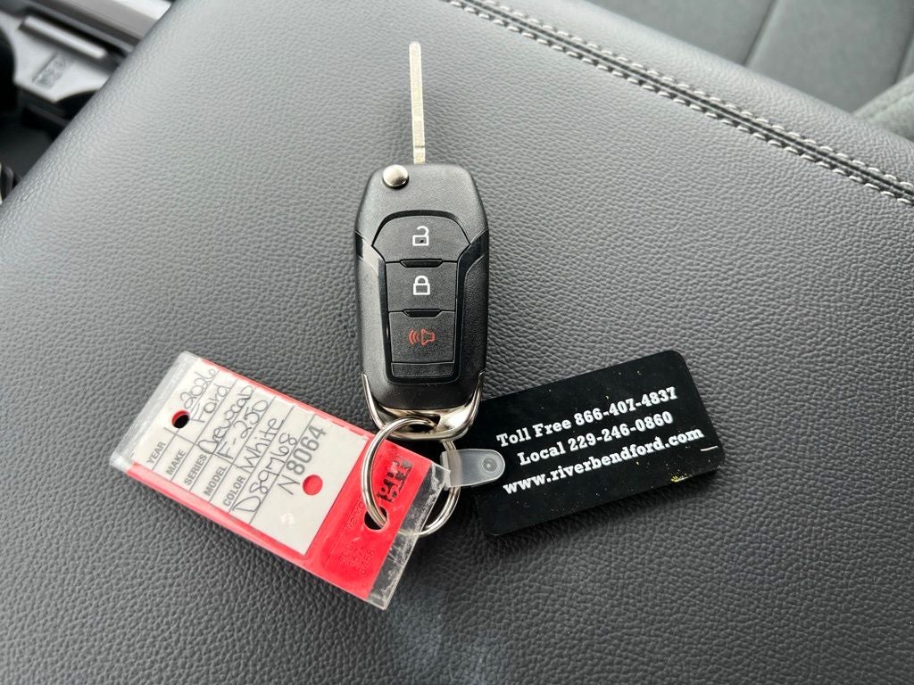 2026 Ford F-250SD XLT